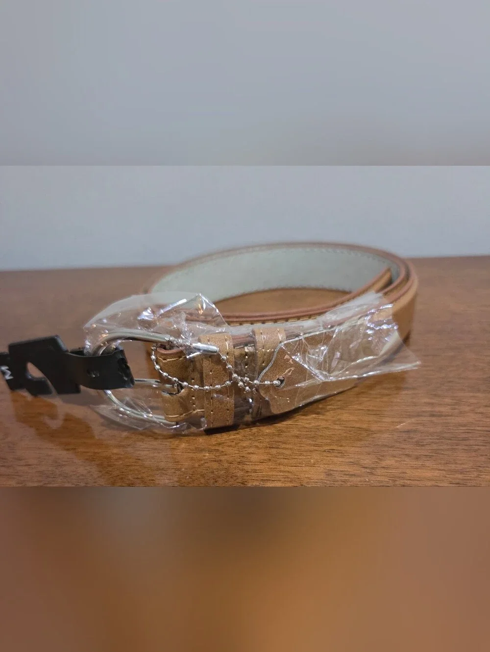 NWT Women's Tan Leather Belt Size Medium ~31-35